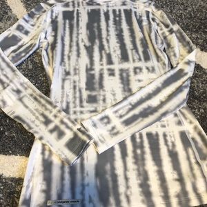 NWOT Under Armor cold gear long sleeve